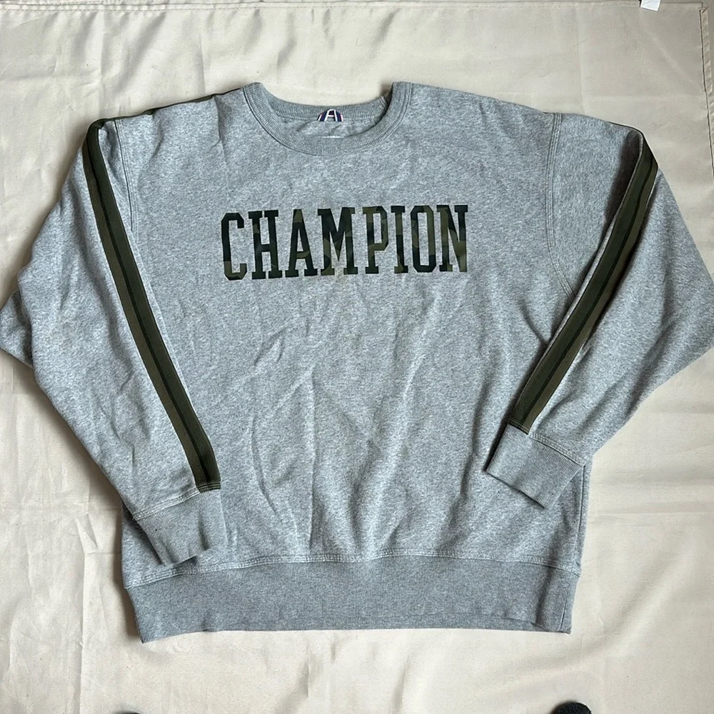 Champion Men's Powerblend Fleece Camo Crewneck Sweatshirt with Taping